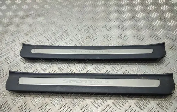 KIA Sportage Front sill trim cover 85884F1500 85874F1500