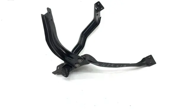 Mercedes-Benz E A207 Headlight/headlamp mounting bracket A2076200185
