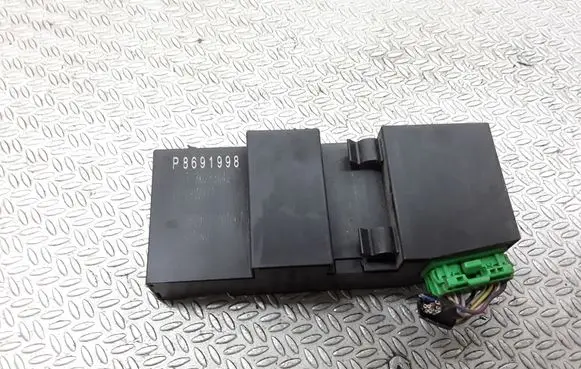 Volvo S60 ESP (stability system) control unit P8691998