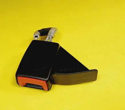 Mercedes-Benz CLK A208 C208 Rear seatbelt buckle 2088601769