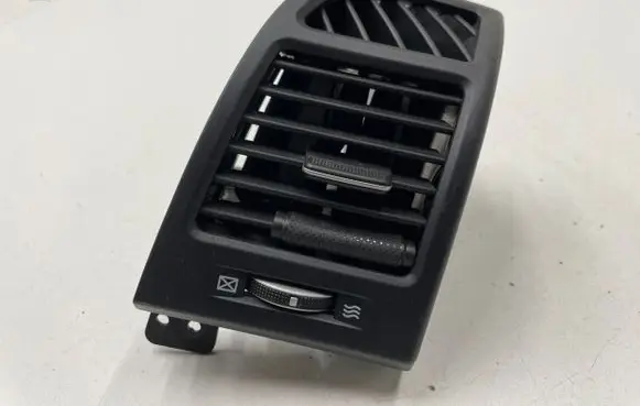 Hyundai Santa Fe Dashboard side air vent grill/cover trim 974902B000 U042238