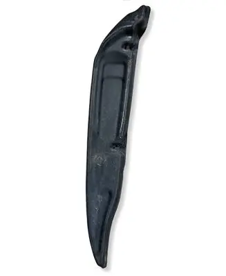 Dodge Challenger Fender foam support/seal 2925