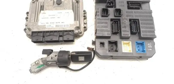 Citroen C4 I Engine ECU kit and lock set 9664257580 9663798480 N0502073
