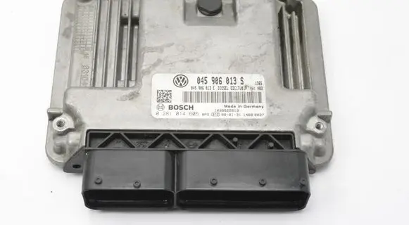 Volkswagen Polo Engine control unit/module 045906013S