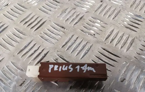 Toyota Prius (XW50) Other control units/modules L8713109897