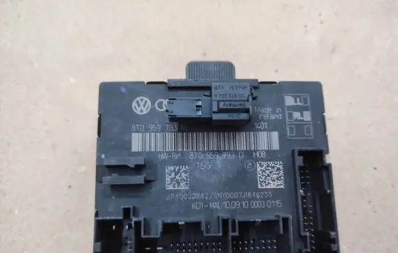 Audi A4 S4 B8 8K Door control unit/module 8T0959793D