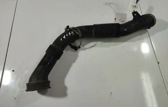 Opel Corsa D Air intake hose/pipe 