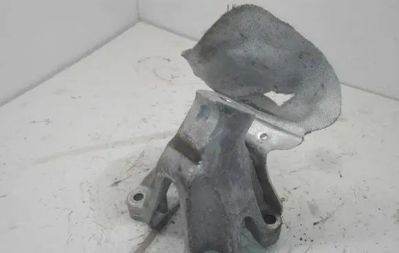 Audi A8 S8 D4 4H Engine mounting bracket 8K0199307BJ