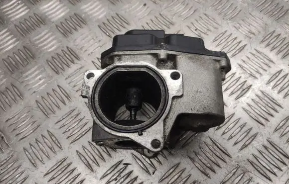 Volkswagen Touran I Throttle valve 03G131501 019170467 216035358