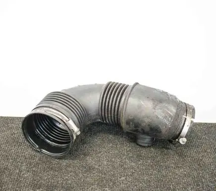 Opel Insignia A Air intake hose/pipe 55561787329788454