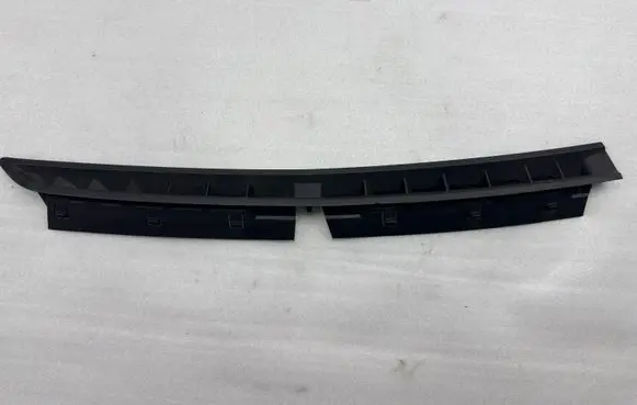 Volkswagen Tiguan Dash center air vent grill 5NA857450