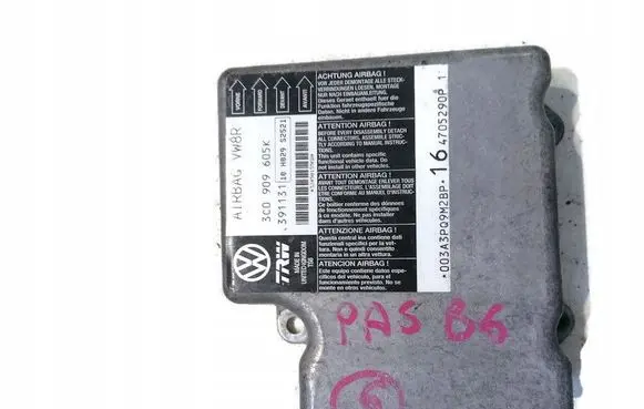 Volkswagen PASSAT B6 Airbag control unit/module 3C0909605K