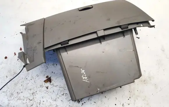 Renault Scenic II - Grand scenic II Glove box j84dgaa rb952018991721aa