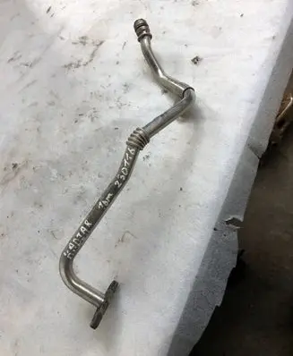 Renault Kadjar Turbo turbocharger oiling pipe/hose