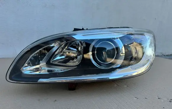 Volvo S60 Headlights/headlamps set 