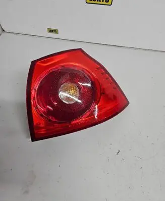 Volkswagen Golf V Rear/tail lights 1K6945112