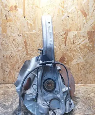 Alfa Romeo Stelvio Front wheel hub spindle knuckle 50541554