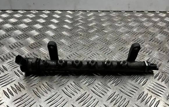 Ford Mondeo MK IV Fuel main line pipe 9654748880 0281002803