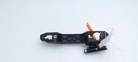 Rear door exterior handle/bracket
