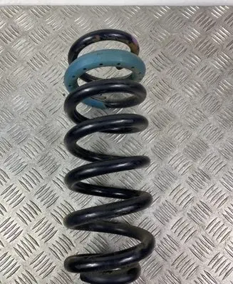 Jeep Grand Cherokee Rear coil spring