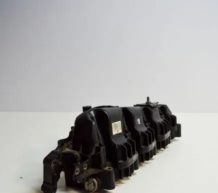 Volkswagen PASSAT B6 Intake manifold 03L129711AG