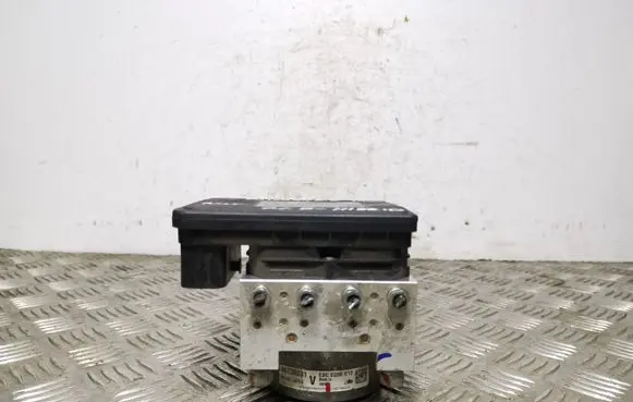 Mitsubishi Outlander ABS Pump 4670B231