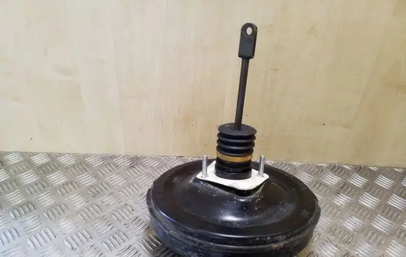 Opel Zafira B Brake booster 13142361 360573521