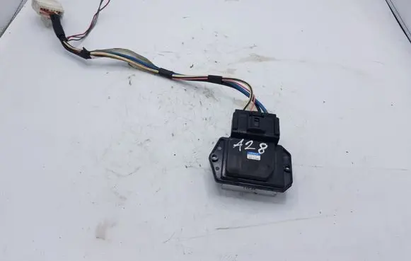 Toyota Corolla Verso E121 Heater blower motor/fan resistor 4993002121