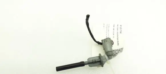 BMW 1 E81 E87 Coolant level sensor 7524812