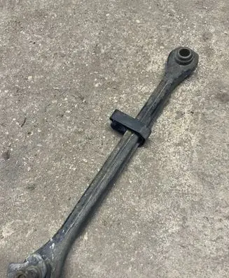Rear control arm