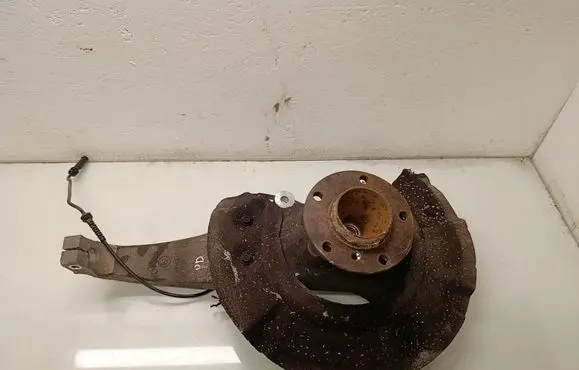 BMW 7 F01 F02 F03 F04 Front wheel hub 