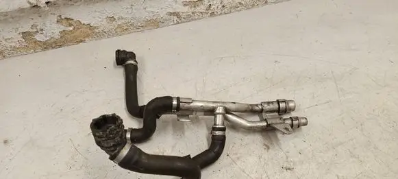 BMW X5 G05 Engine coolant pipe/hose 8575746