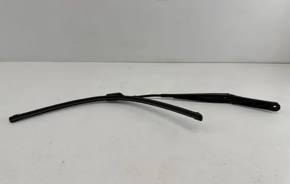 Volkswagen Golf VIII Front wiper blade arm 5G2955410B