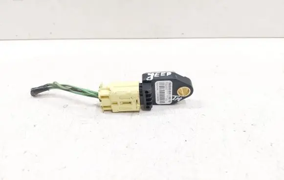 Jeep Compass Airbag deployment crash/impact sensor P04896065AA 39754C TCSME3786568