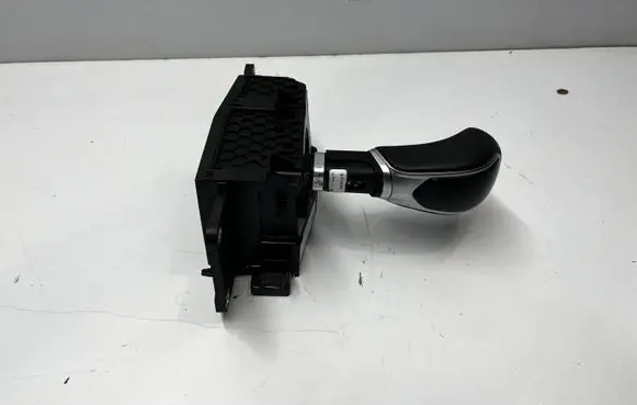 Maserati Levante Gear shifter/selector 6700317430