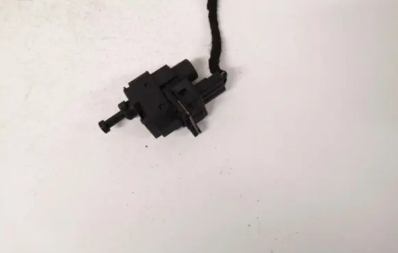 Ford Mondeo Mk III Brake pedal sensor switch 97ag14489gca