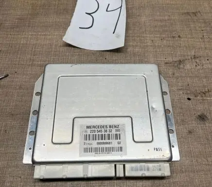 Mercedes-Benz S W220 ESP (stability system) control unit 2205453832 00008886B1