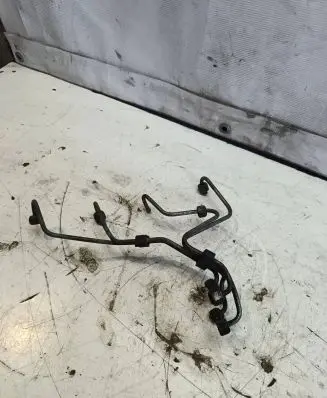 BMW 3 E36 Fuel injector supply line/pipe 