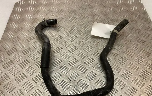 Toyota RAV 4 (XA50) Engine coolant pipe/hose