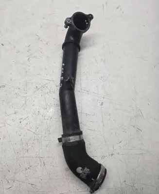 Intercooler hose/pipe