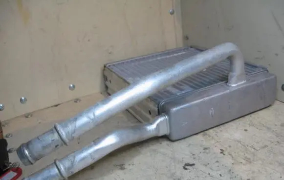 Ford Focus Heater blower radiator