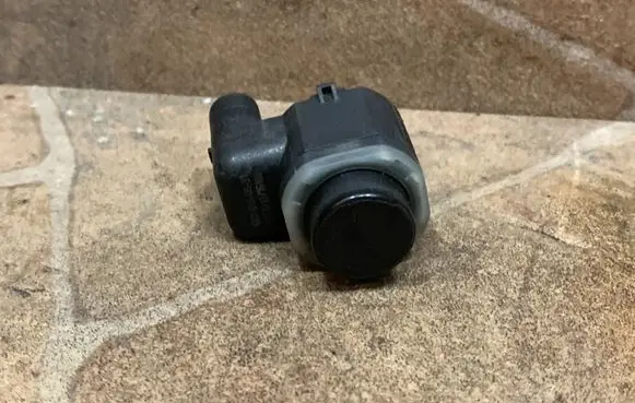 BMW 5 E60 E61 Parking PDC sensor 9139866