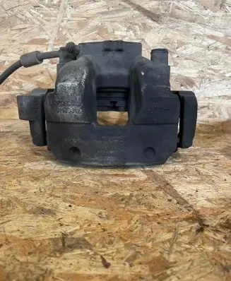 Volvo XC60 Front brake caliper 31423312