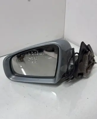 Audi A4 S4 B6 8E 8H Front door electric wing mirror 50011