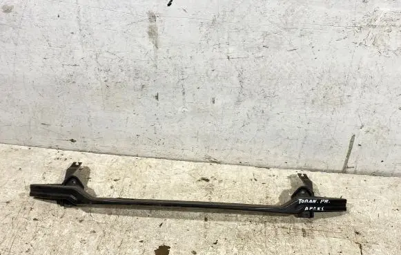 Volkswagen Touran I Bottom radiator support slam panel 1t0807093a