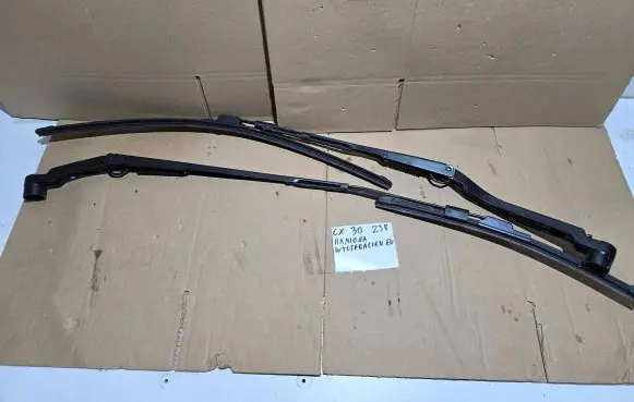 Mazda CX-30 Front wiper blade arm