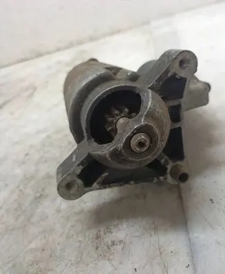 Peugeot 309 Starter motor 1005821181