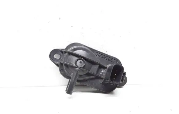 Volvo XC70 Exhaust gas pressure sensor 3M5A5L200AB