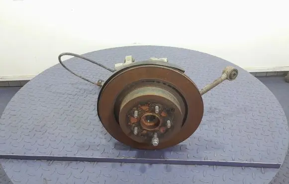 Infiniti QX70 S51 Front wheel hub spindle knuckle