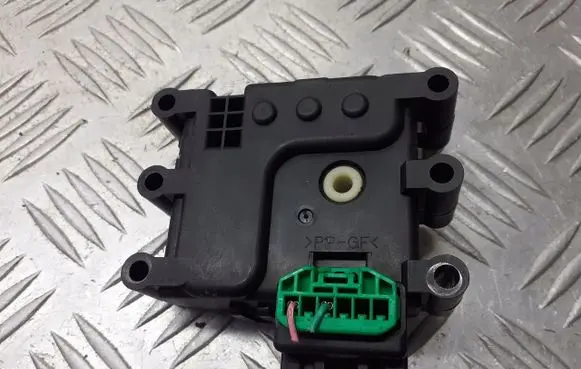 Mazda 6 A/C air flow flap actuator/motor 2514P